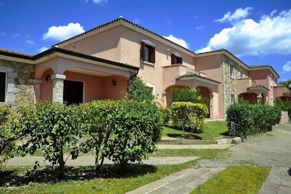 Residence Stella Marina San Teodoro  Exterior foto